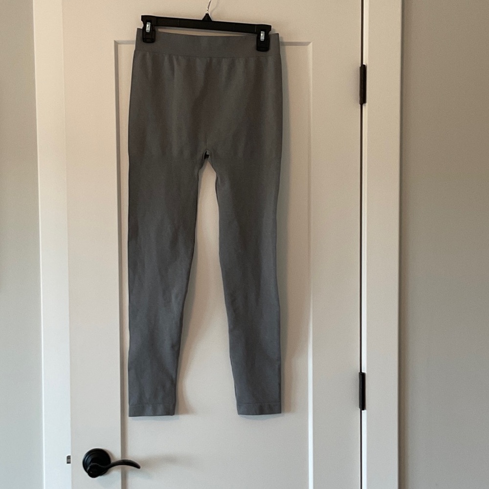 George Charcoal Kids Leggings L/XL 35 in long 25 in. Inseam